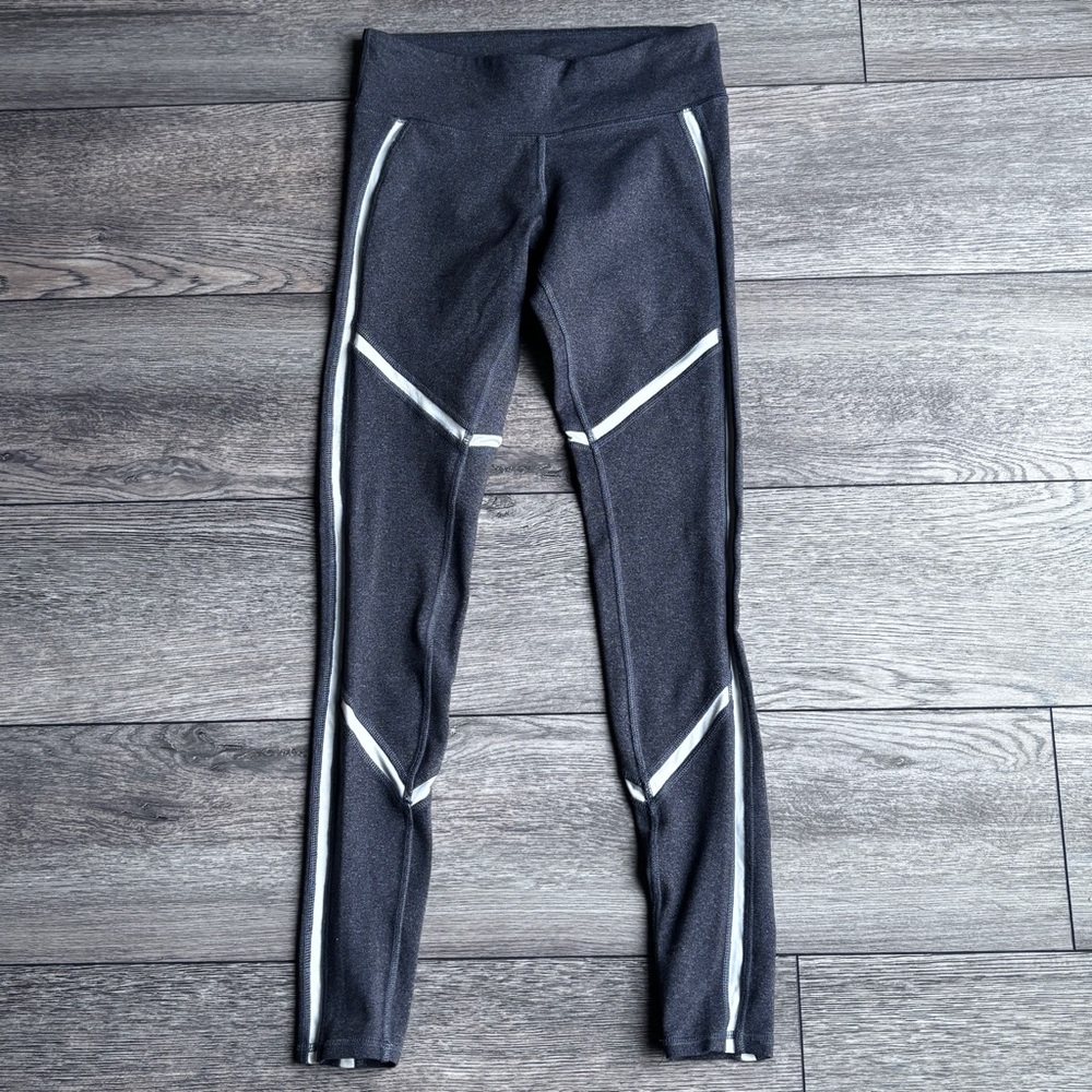Alo Yoga Talia Leggings Gray White Full Length XS/S
